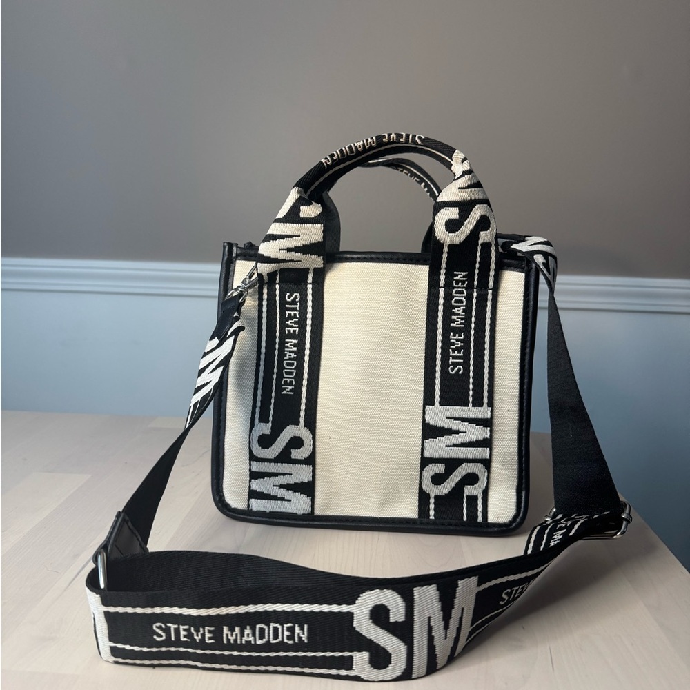 Steve Madden Black and White Tote Bag
